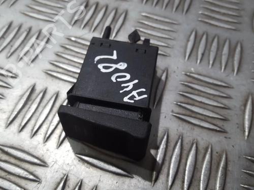 Switch AUDI 100 C4 Avant (4A5) 2.3 E | BP35694422I30 - Image 2