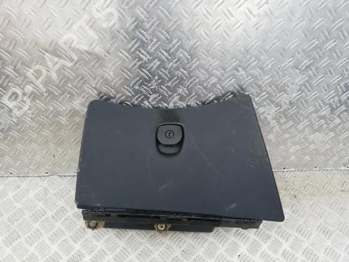 Porta-luvas Porta-luvas ALFA ROMEO 156 (932_) 2.4 JTD (932A1B__) (140 hp) 35839427 35839427