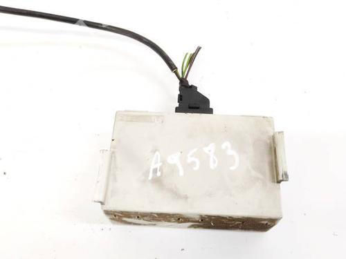 Electronic module AUDI 80 B4 Saloon (8C2) 1.9 TDI | BP35221533M83 - Image 3