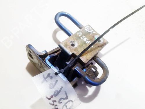 Used Hinge/Door check strap Hinge/Door check strap VW PASSAT B5 Variant (3B5) 1.9 TDI (110 hp) 33529984 33529984