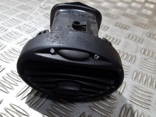 air-vent-ford-focus-i-daw-dbw-1998-1999-2000-2001-2002-2003-2004-2005-2006-2007-2008-2009-33500169 main image