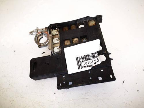 Used Fuse box Fuse box 32577731 32577731
