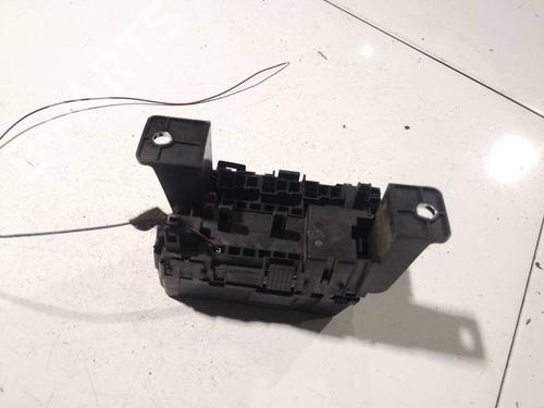 Fuse box OPEL MERIVA B MPV (S10) 1.3 CDTI (75) | BP38430515E1 - Image 3