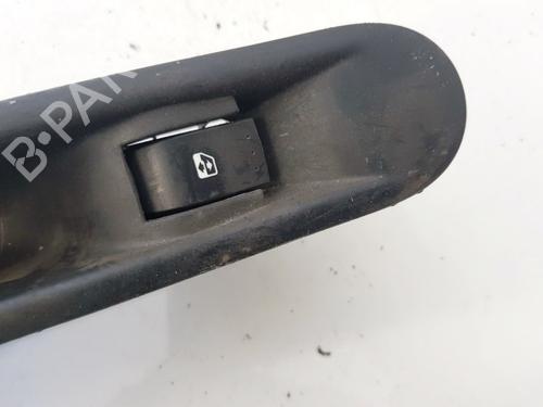 switch-renault-espace-iv-jk01_-2002-32876396 main image