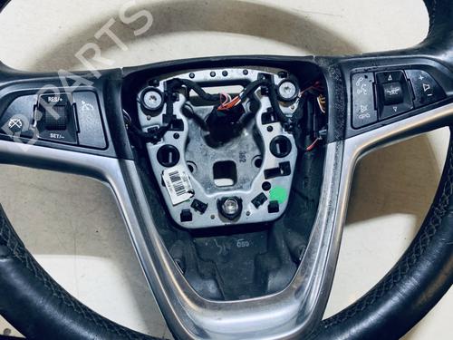 Used Steering wheel controls Steering wheel controls 35621313 35621313