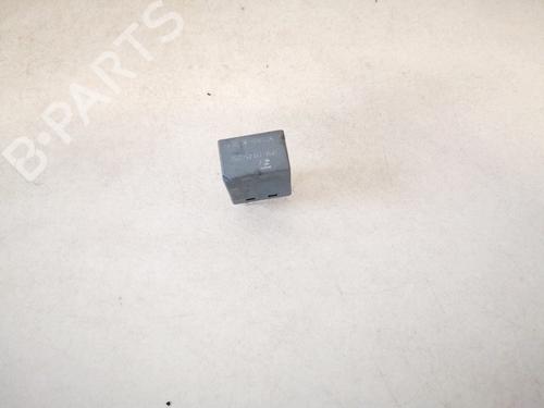 Used Electronic sensor Electronic sensor TOYOTA AYGO (_B1_) 1.0 (KGB10_, KGB10R) (68 hp) 32896323 32896323