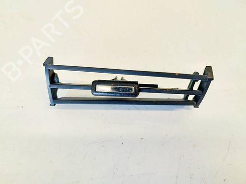 Luftventilen Luftventilen NISSAN X-TRAIL I (T30) 2.0 4x4 (140 hp) 33815130 33815130