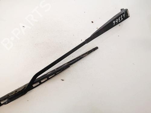 Used Front windshield wiper arm NISSAN NAVARA (D22) 2.5 TDiC (103 hp) 33070854