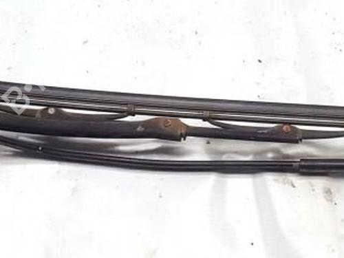 Used Front windshield wiper arm Front windshield wiper arm LAND ROVER FREELANDER I (L314) 2.0 DI 4x4 (98 hp) 33507230 33507230