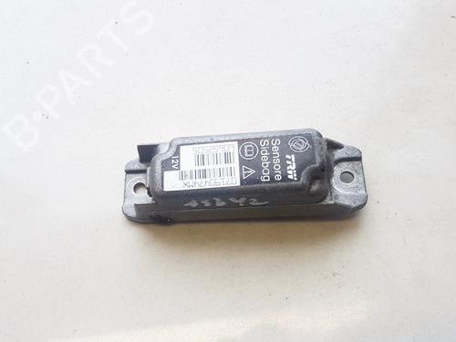 Used Electronic module Electronic module ALFA ROMEO 166 (936_) 2.4 JTD (936A2A__) (136 hp) 33064097 33064097