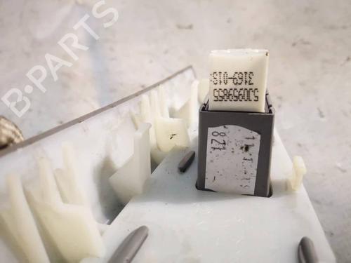 Switch SKODA SUPERB II (3T4) 2.0 TDI | BP32943721I30 - Image 3