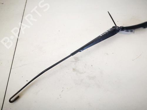 Used Front windshield wiper arm Front windshield wiper arm 32907672 32907672