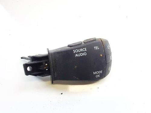 Used Steering wheel controls Steering wheel controls 35321971 35321971