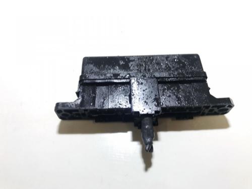 Used Fuse box Fuse box MAZDA 626 V (GF) 2.0 Turbo DI (GFFP) (101 hp) 33511784 33511784