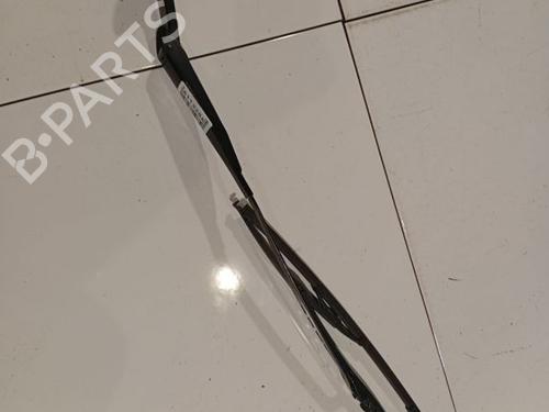 Used Front windshield wiper arm Front windshield wiper arm AUDI 80 B3 Saloon (893, 894, 8A2) 1.6 (70 hp) 36060397 36060397