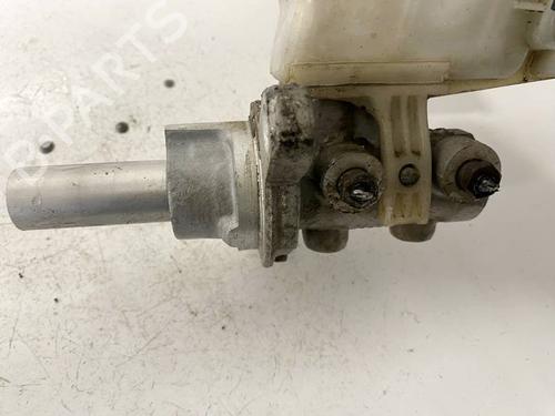 Used Brake master cylinder Brake master cylinder FIAT DOBLO MPV (119_, 223_) 1.9 JTD (105 hp) 35184359 35184359