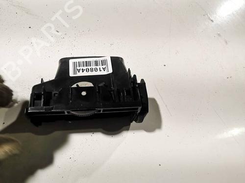 Used Air vent Air vent VW BORA I (1J2) 1.9 TDI (101 hp) 32556855 32556855