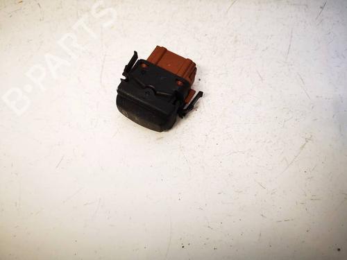 switch-audi-a6-c5-4b2-4b4-1997-1998-1999-2000-2001-2002-2003-2004-2005-34176948 main image