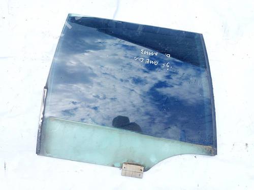 Used Rear right door window Rear right door window 38430173 38430173