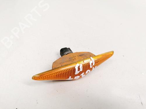 Højre side indikator Højre side indikator FORD MONDEO III (B5Y) 2.0 16V TDDi / TDCi (115 hp) 35554823 35554823