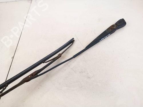 Used Rear windshield wiper arm Rear windshield wiper arm 35326495 35326495