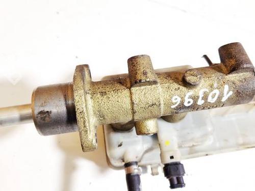 Used Brake master cylinder Brake master cylinder PEUGEOT BOXER Bus (244, Z_) 2.8 HDi (128 hp) 35015532 35015532
