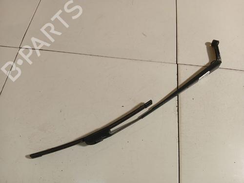 Used Front windshield wiper arm Front windshield wiper arm 37625659 37625659