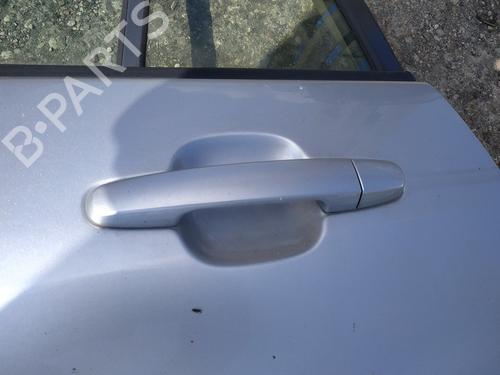rear-left-exterior-door-handle-toyota-rav-4-ii-_a2_-2000-2001-2002-2003-2004-2005-35400965 main image