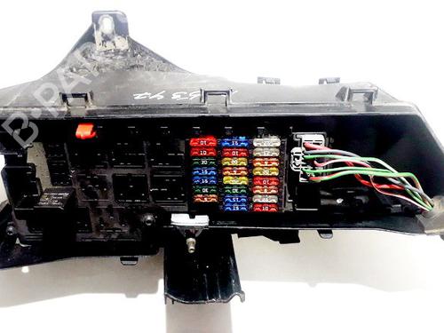 Used Fuse box Fuse box VOLVO S60 I (384) D5 (163 hp) 33526554 33526554