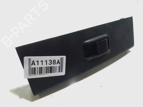 Used Switch TOYOTA COROLLA Verso (ZER_, ZZE12_, R1_) 2.2 D-4D (AUR10_, AUR10R) (136 hp) 32532487