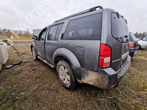 Fuse box NISSAN PATHFINDER III (R51) 2.5 dCi | BP32542581E1