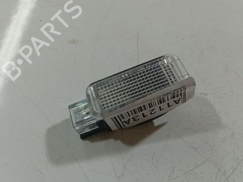 Used Interior roof light Interior roof light VW PASSAT B6 (3C2) 2.0 TDI (140 hp) 34796373 34796373