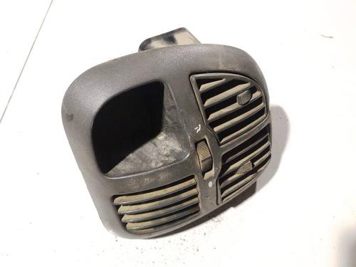 Luftventilen SKODA SUPERB I (3U4) 2.5 TDI (155 hp) 32966615