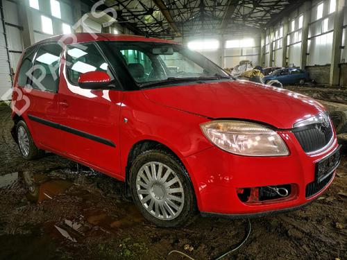 Used Parts SKODA ROOMSTER (5J7) 1.2 (70 hp) 4471868