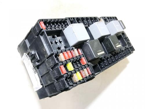 Used Fuse box Fuse box FORD TRANSIT V363 Van (FCD, FDD) 2.2 TDCi (125 hp) 33494886 33494886