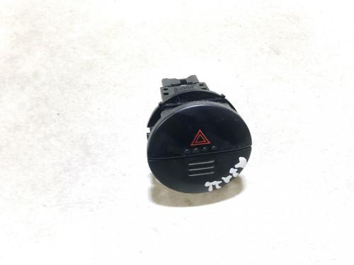 Used Warning switch Warning switch NISSAN X-TRAIL I (T30) 2.2 dCi (136 hp) 35615638 35615638