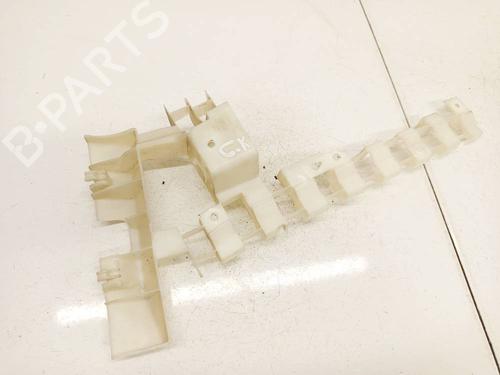 Used Front bumper bracket Front bumper bracket 36822213 36822213