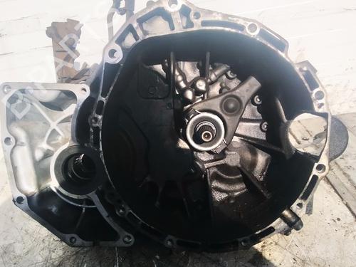 Used Gearbox Gearbox NISSAN X-TRAIL I (T30) 2.2 DCi (114 hp) 35582868 35582868