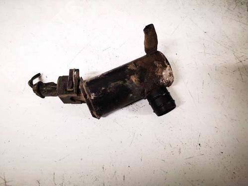 washer-pump-volvo-v70-ii-285-1999-2000-2001-2002-2003-2004-2005-2006-2007-2008-34872301 main image