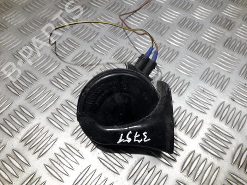 horn-audi-a4-b5-8d2-1994-1995-1996-1997-1998-1999-2000-2001-35711279 main image