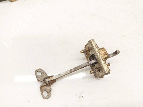 Used Hinge/Door check strap Hinge/Door check strap CITROËN C5 I (DC_) 1.8 16V (DC6FZB, DC6FZE) (115 hp) 39895035 39895035