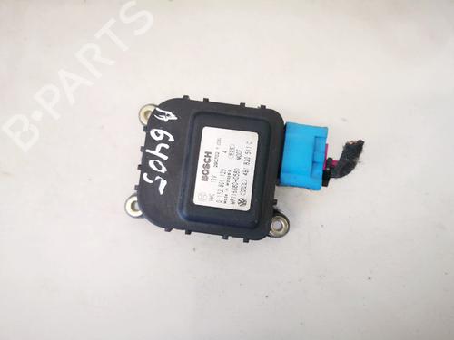 Used Electronic module Electronic module AUDI A6 C5 (4B2, 4B4) 1.9 TDI (130 hp) 33076386 33076386