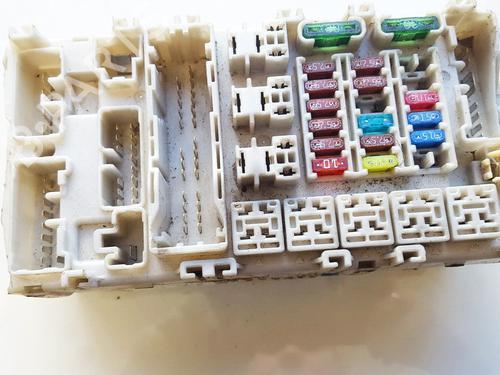 Used Fuse box Fuse box MITSUBISHI LANCER VII (CS_A, CT_A) 1.6 (CS3A) (98 hp) 33520669 33520669