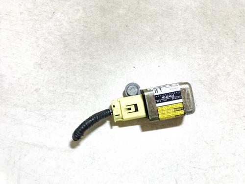 Used Electronic module Electronic module TOYOTA COROLLA Verso (_E12_) 2.0 D-4D (CDE120_, CDE120R) (90 hp) 33061813 33061813