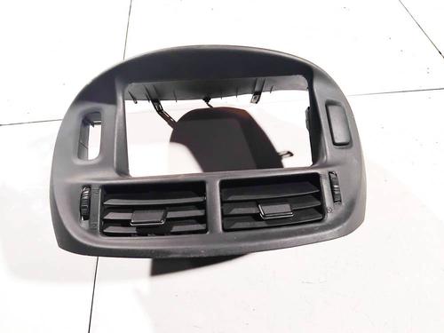 Used Air vent Air vent TOYOTA PREVIA II (_R3_) 2.0 D-4D (CLR30_, CLR30R) (116 hp) 32620079 32620079