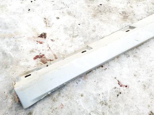 Used Left sideskirt Left sideskirt 35133018 35133018