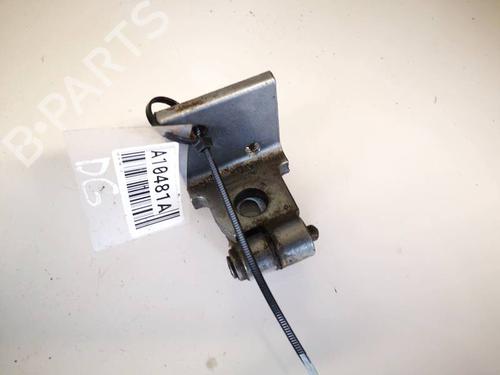 hingedoor-check-strap-audi-a4-b5-8d2-1994-1995-1996-1997-1998-1999-2000-2001-32567319 main image