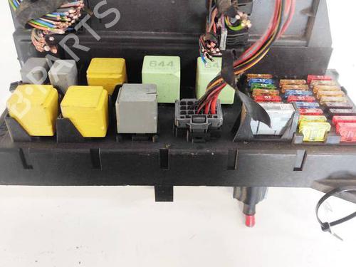 Used Fuse box Fuse box VW CRAFTER 30-35 Bus (2E_) 2.5 TDI (136 hp) 32941918 32941918