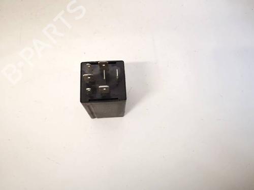 Electronic sensor SKODA SUPERB I (3U4) 2.5 TDI | BP32939185M84 - Image 2