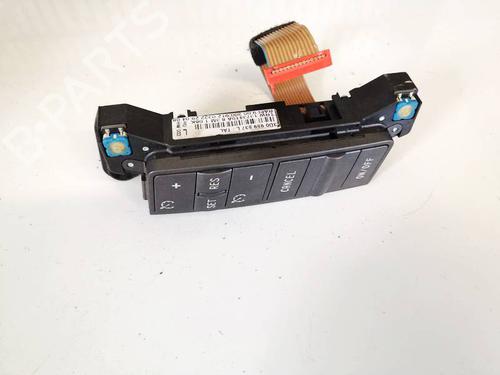 Used Steering wheel controls Steering wheel controls 35233179 35233179
